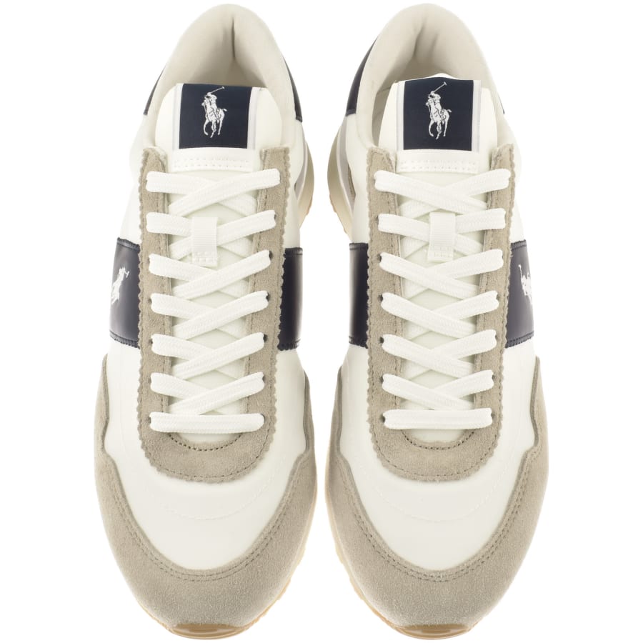 Train 90 sneaker 2025